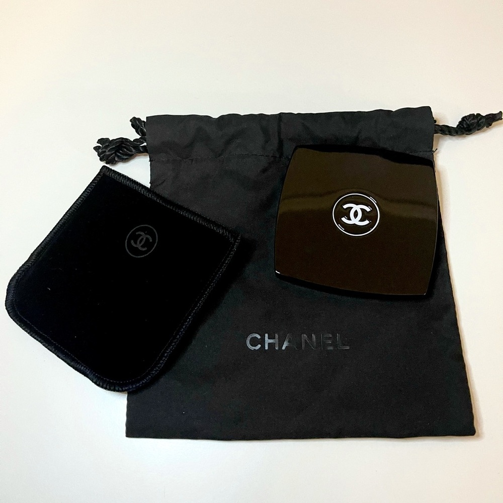 CHANEL Mirror Duo
